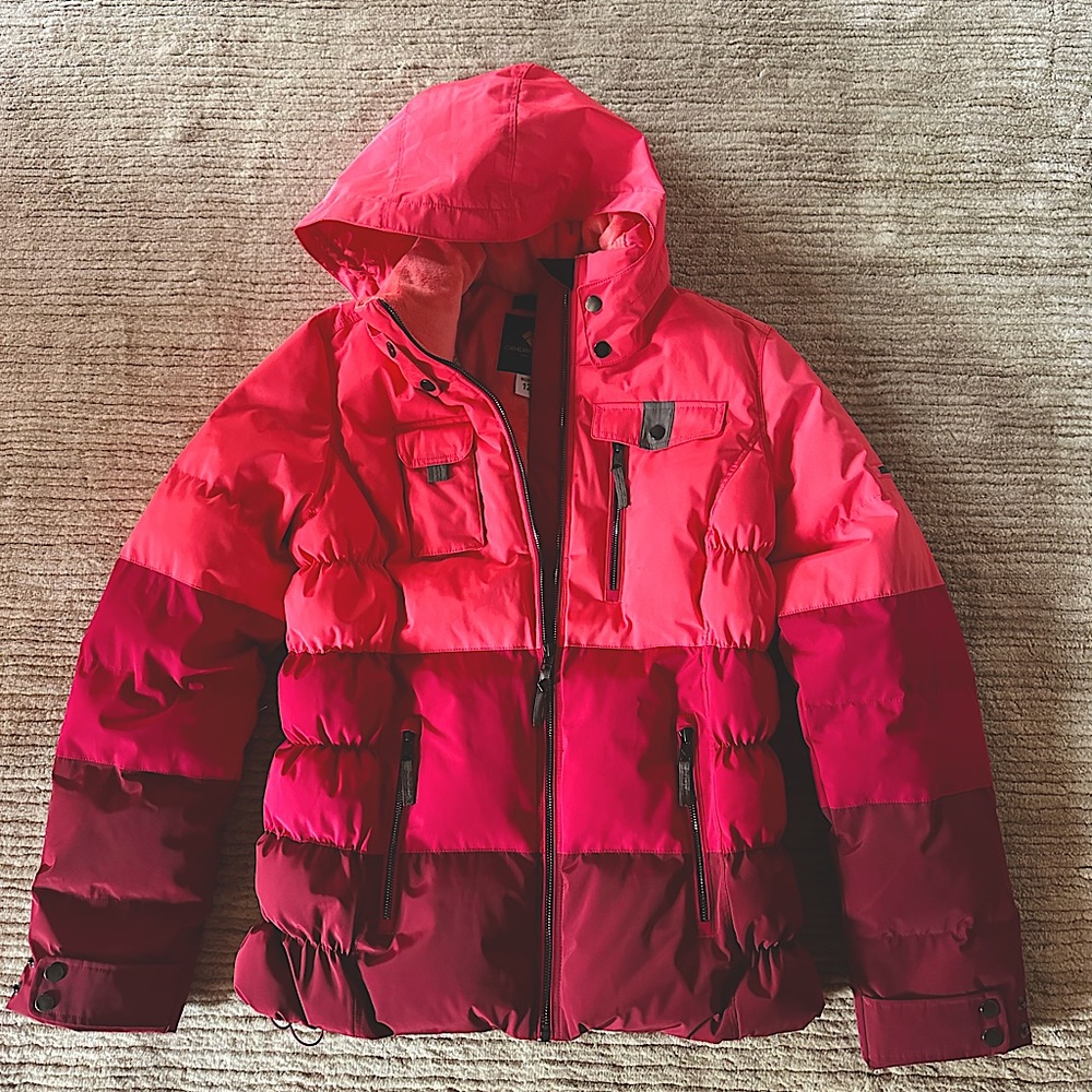 Worn twice, size 12, beautiful colors with great pockets for skiing , Obermeyer